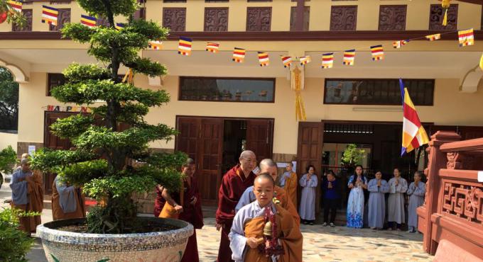 Dharma activities of Kyabje Khenchen Gosok Rinpoche in Vietnam in 2016(2)